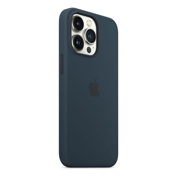 Оригінальний силіконовий чохол Apple iPhone 13 Pro Silicone Case з MagSafe - Abyss Blue (MM2J3) MM2J3 фото